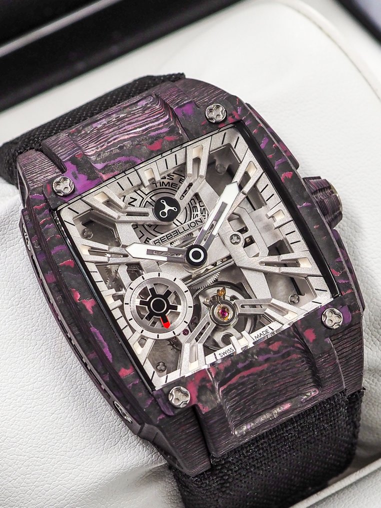 Rebellion - Purple Haze - Bez ceny minimalnej
- * Multi layer Carbon * RE-VOLT - Mężczyzna - 2010-2020 #1.0