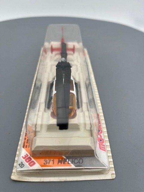 Majorette 1:64 - Modell autó  (18) #1.0