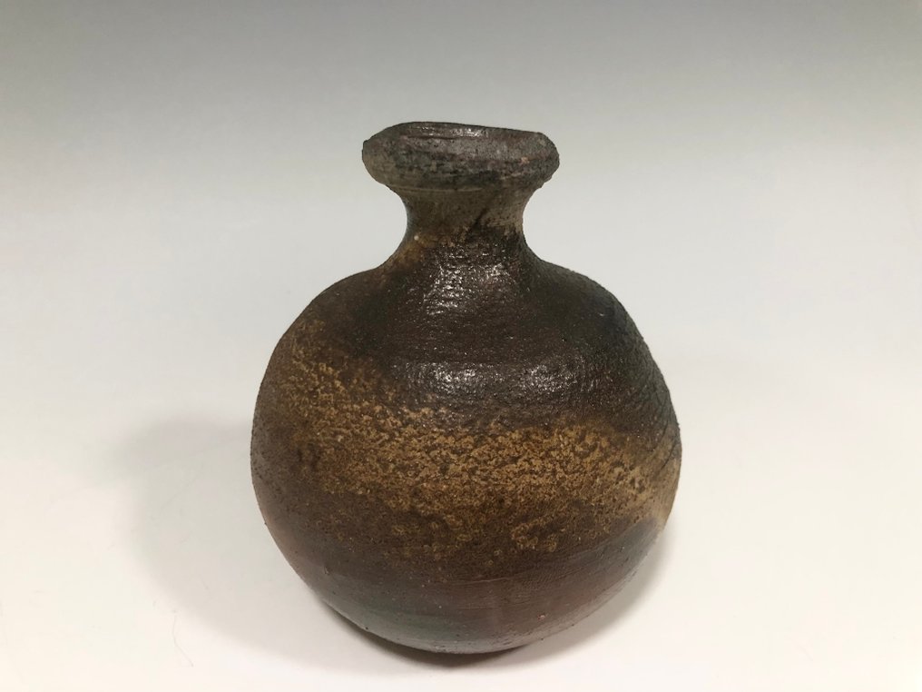Vaso - Gres, Argilla Bizen - Giappone - Bizen ware tipo Sanpo #3.2
