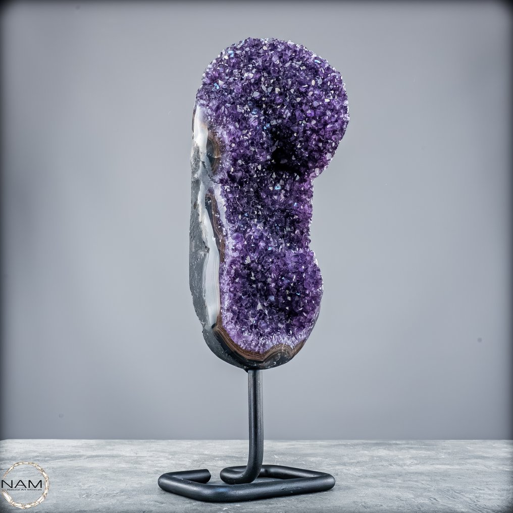 Εντυπωσιακός αμέθυστος Η ομορφιά της φύσης στην πιο αγνή της μορφή.- 2128.27 g #2.1