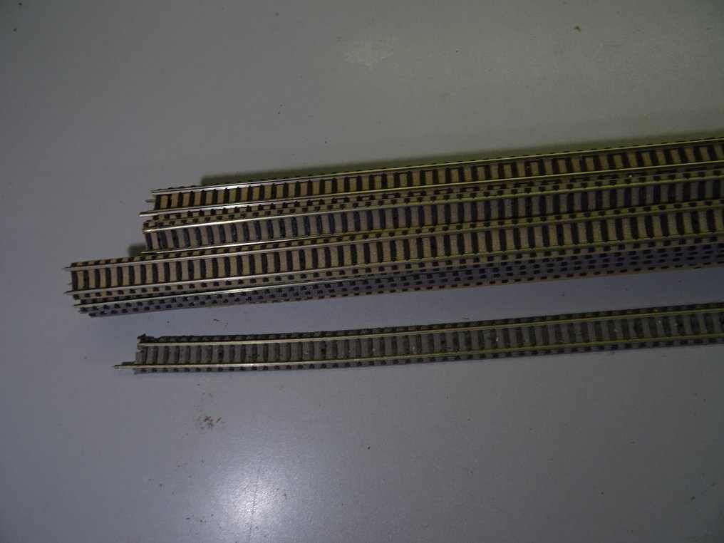 Fleischmann N - 9106 - Voie ferrée pour trains miniatures (20) - 20 x rails flexibles 777 mm Profi-Gleis #1.0