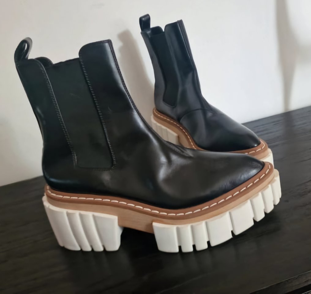 Stella McCartney - Nilkkurit - Koko: EU 39.5 #1.0