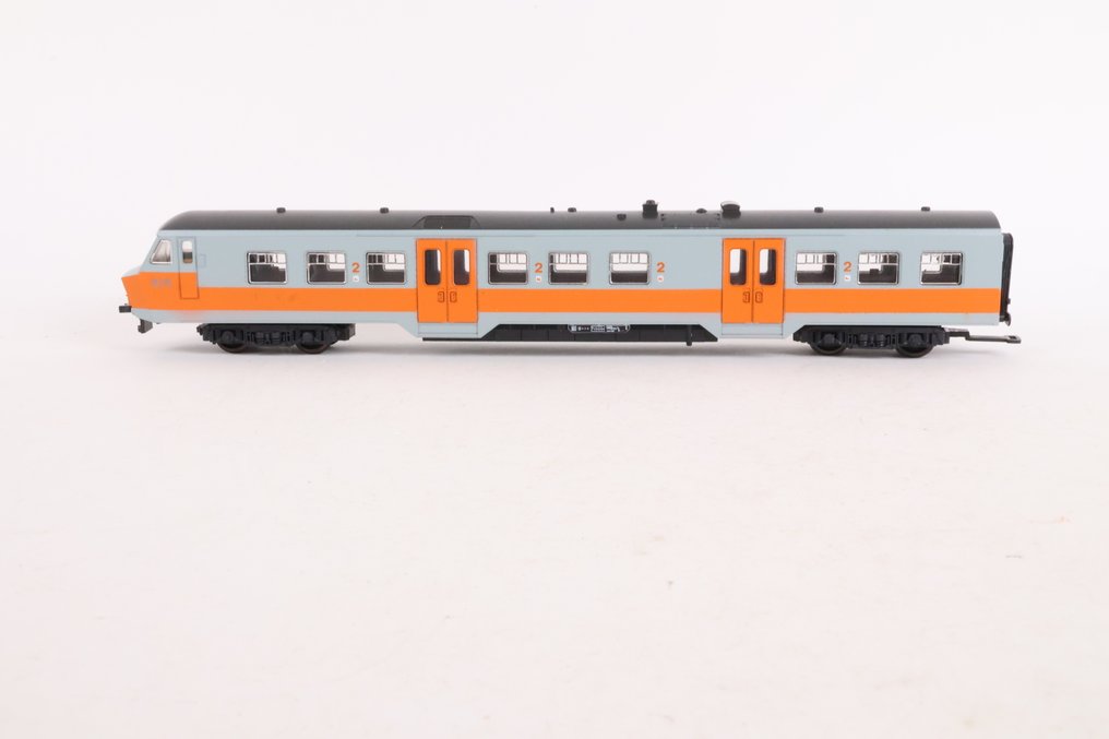 Lima H0 - 149747G - Unidad de tren (1) - AM75 'Varkensneus' 826 - NMBS #3.2