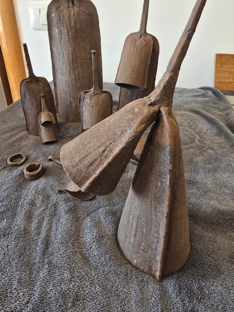 Lot de 12 instruments de musique typiques - Bénin  (Sans prix de réserve) #3.2