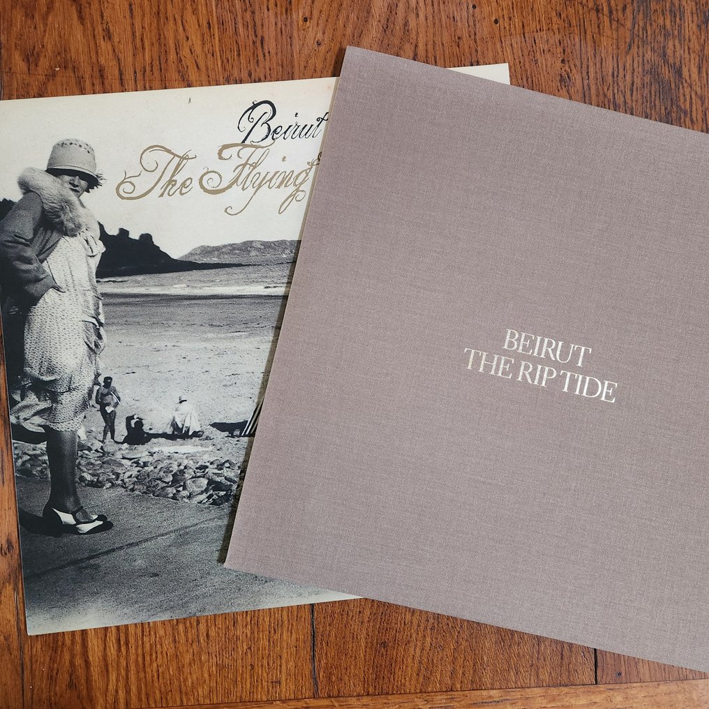 Beirut - 2 x LPs - The Flying Club Cup / The Rip Tide (Special edition) - Titoli vari - Album LP (più oggetti) - 2007 #1.0