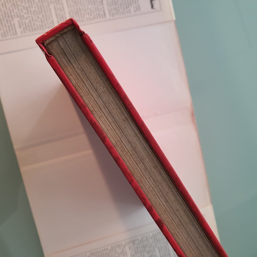 Pete Lyons - The Complete Book of Lamborghini - 1988-1988 #4.3