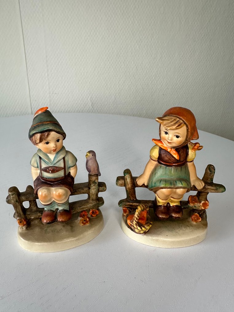 Goebel - 小塑像 - "Wayside Harmony" - TMK4 (2) - 瓷器 #1.0