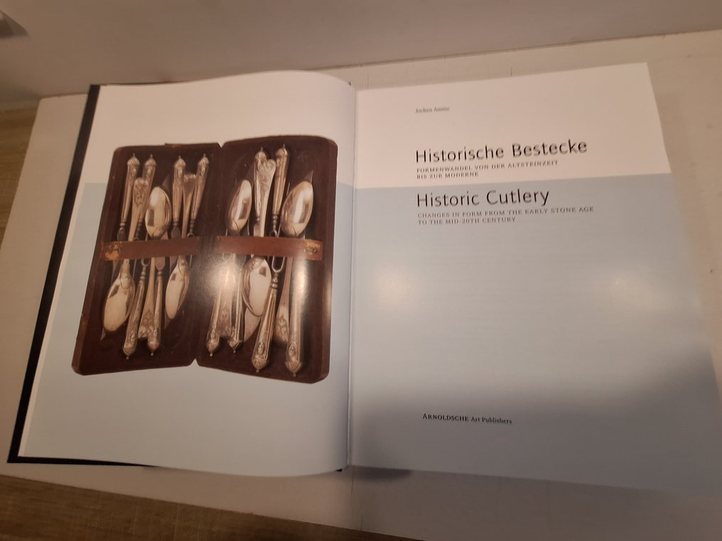 Jochen Amme - Historische Bestecke : Formenwandel von der Altsteinzeit bis zur Moderne - 2002 #1.0