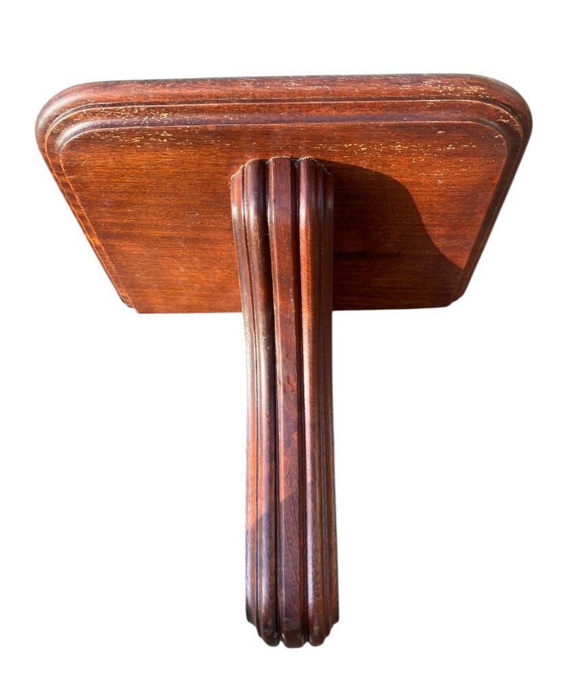 Consola (3) - Madeira #1.0