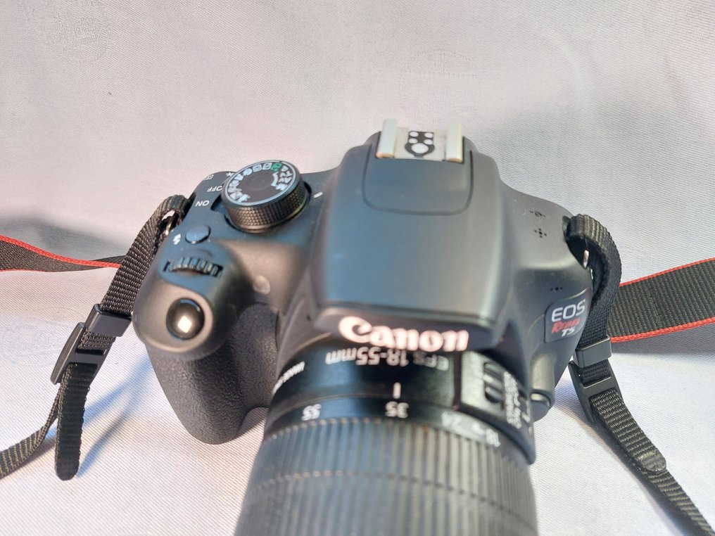 Canon EOS Rebel T5 / 1200D / Kiss X70 + EF-S 18-55 is II 數位相機 #2.1