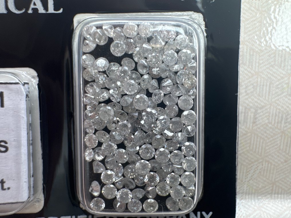 沒有保留價 - 134 pcs 鑽石 (天然) - 3.82 ct - 圓形 - D (無色), E(近乎完全無色), F(近乎無色), G, H(次於白色的有色鑽石) - VS1, I1 - Gemmological Centre Israel (G.C.I.) #3.2
