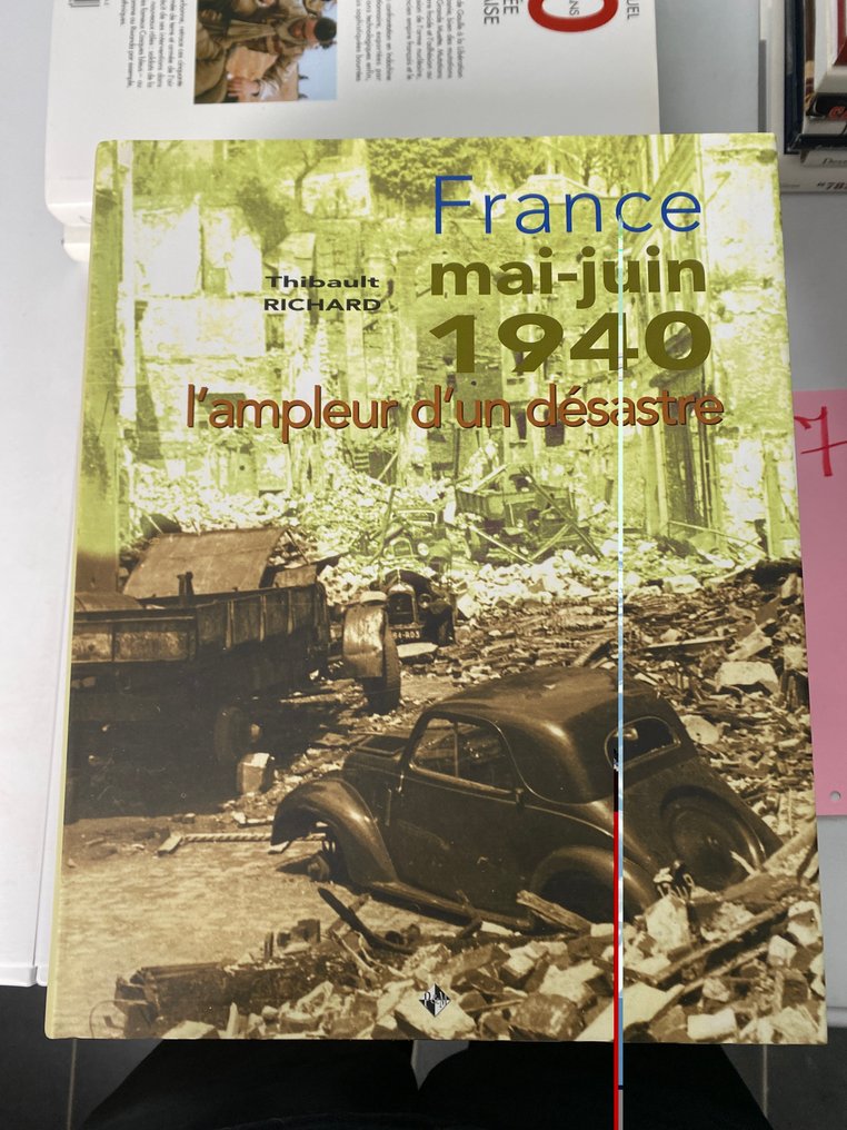 Lot de 10 livres militaire - divers titre a voir la description - 1990 #3.2