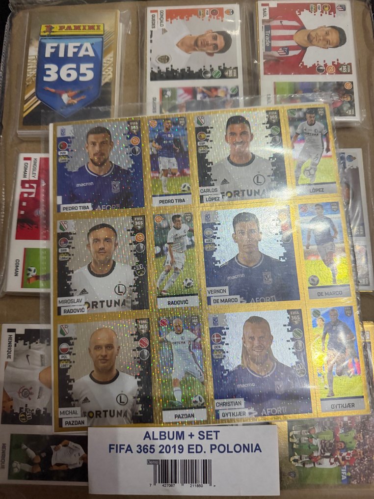 2019 Panini Calciatori 2019/20 Empty album + complete loose sticker set - Excellent (EX) #2.1