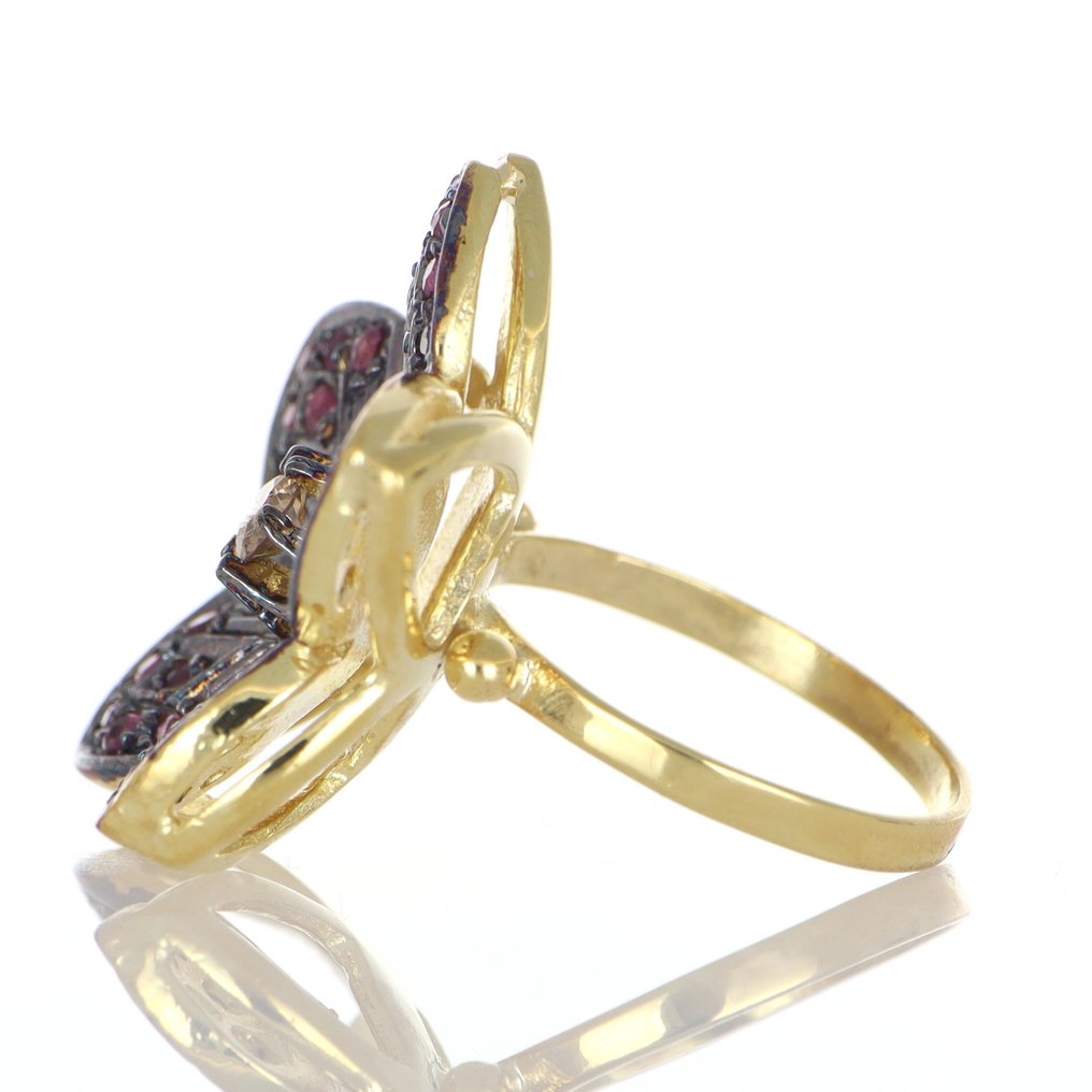 No reserve price - Ring - 14 kt. Yellow gold, Silver Diamond (Natural)  - Ruby #2.1