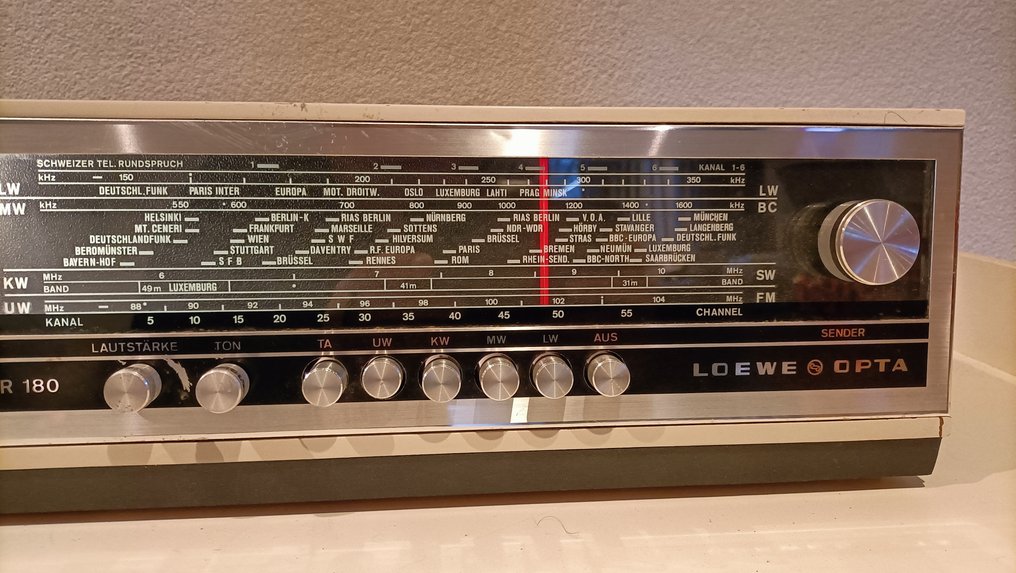 Loewe Opta - R 180 Radio #1.0