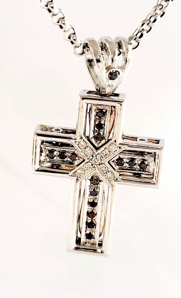 Κολιέ με μενταγιόν - 18 καράτια Λευκός χρυσός -  0.88ct. tw. Διαμάντι (Επεξεργασμένου χρώματος)  - Διαμάντι #4.3