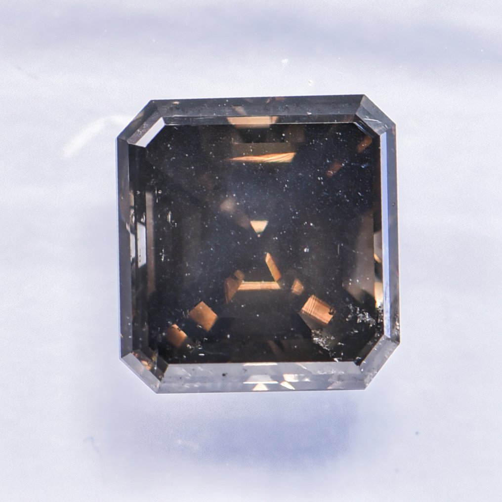 Fără preț de rezervă - 1 pcs Diamant  (Colorat natural)  - 2.00 ct - Smarald - Fancy dark verzui, maroniu Galben - SI2 - IGI (Institutul gemologic internațional) - VG #3.2
