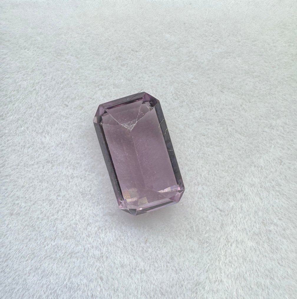 Facettihiottu spinelli - 1,12 ct Usean sivun suorakulmainen.- 0.22 g - (1) #2.1