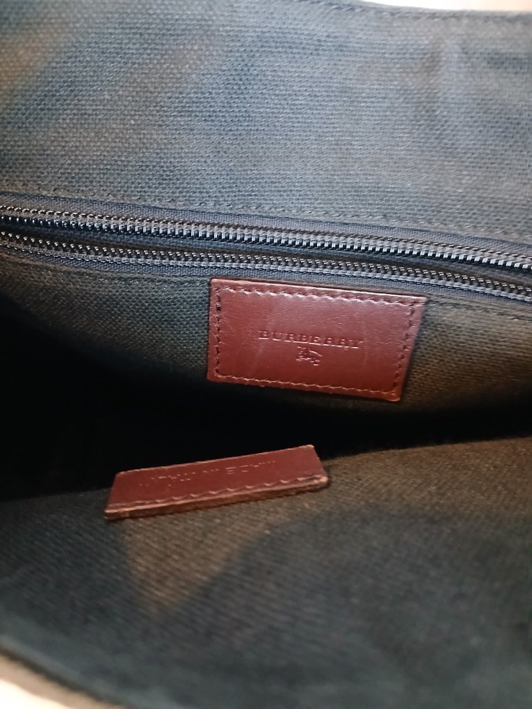 Burberry - Bag #3.2
