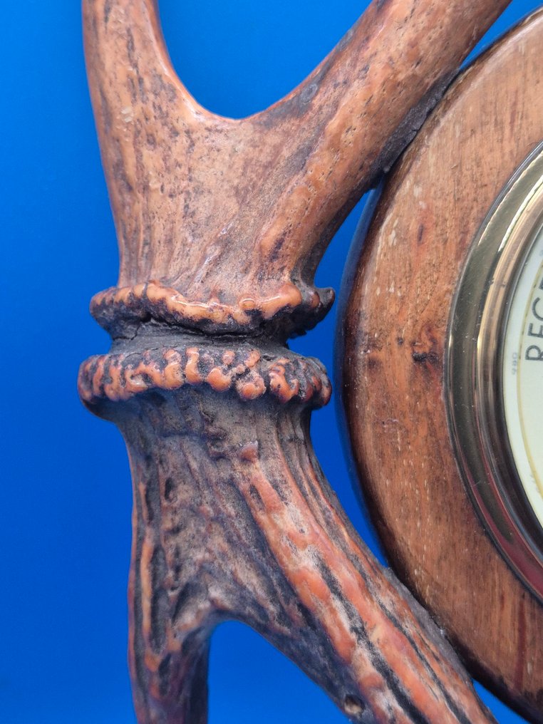 Jagdstil-Barometer – fa keret vadászati stílusban, agancs utánzattal – mechanikus barométer - Fa #4.3