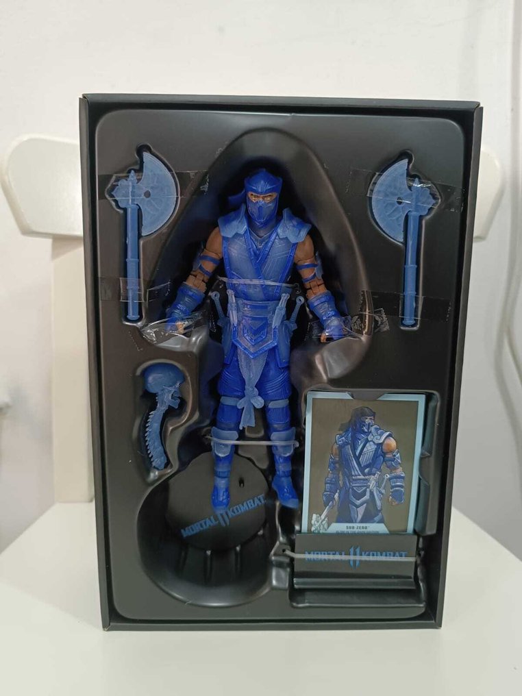 Mortal Kombat - Special Gold Label Edition Sub-Zero (mint condition) #1.0