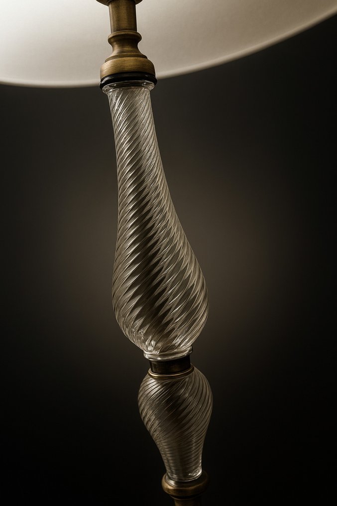 Rare Italian floor lamp in twisted molded glass - Lámpara de pie - Cristal de Murano - Base de trípode de bronce #4.3