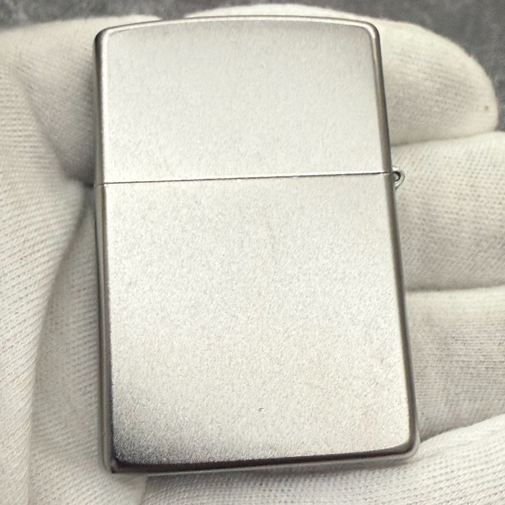 Zippo - 芝宝 - 没有保留价 - 打火机 - 钢材（不锈钢） #1.0