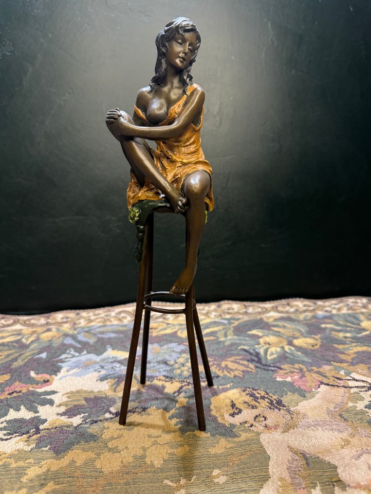 Naar: D.H. Chiparus - Γλυπτό, Klassieke Naakte vrouw - “TOPLESS AWAKENING” - 27.5 cm - Μπρούντζος, Μέταλλο #3.2