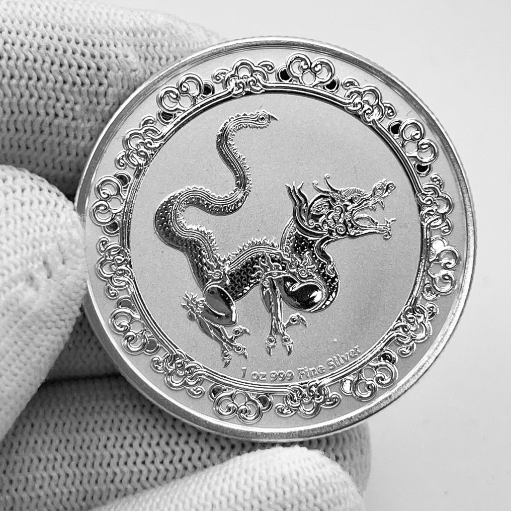 Niue. 2 Dollars 2020 – Celestial Animals Series: Yellow Snake – 1 oz Silver coin – Ag .999 (Sem preço de reserva) #4.3