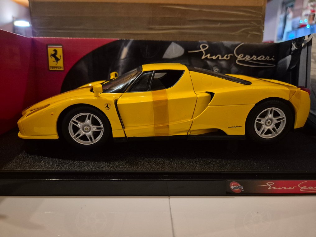 Hot Wheels 1:18 - Modellino di auto - Ferrari Enzo #2.1