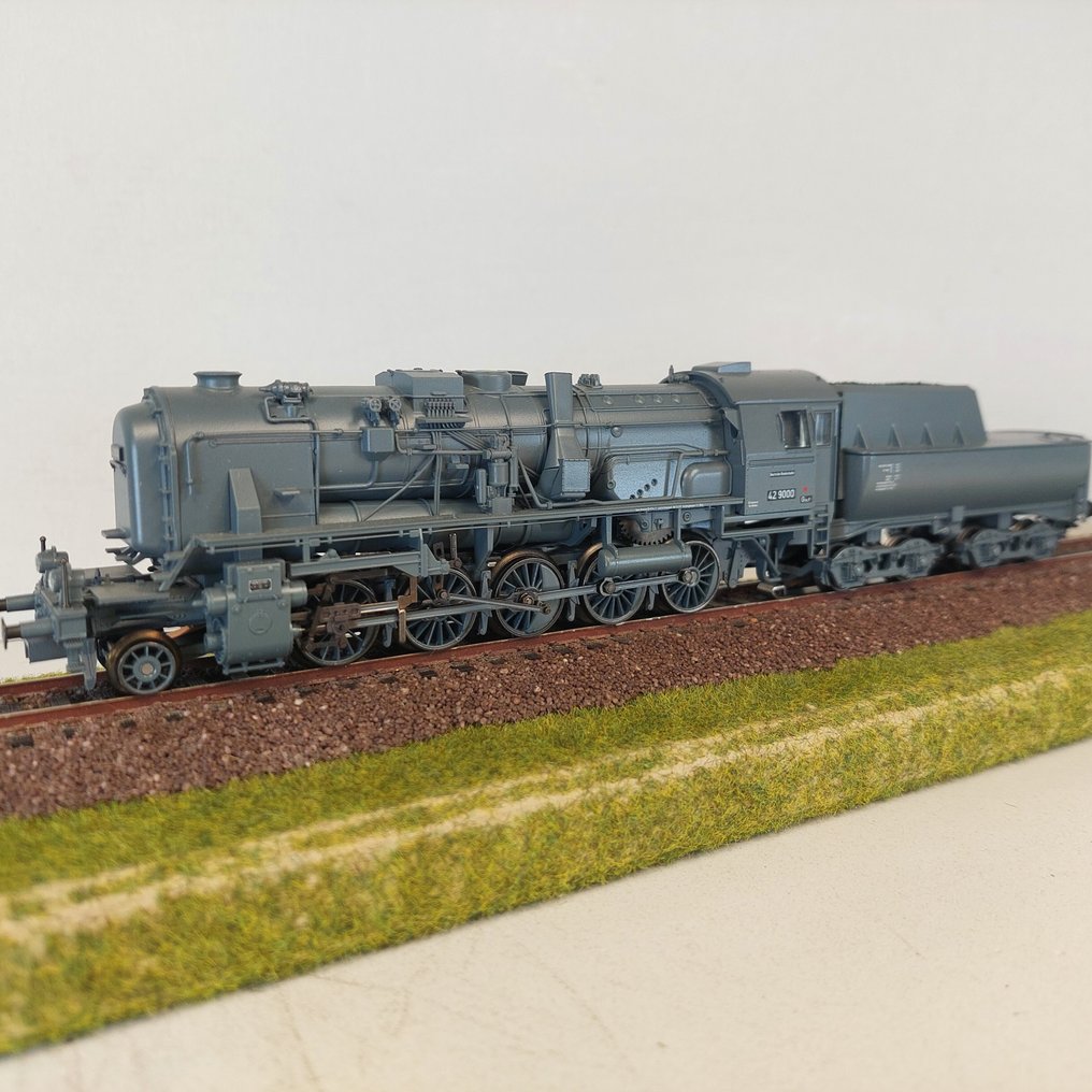 Märklin H0 - 39160 - Damplokomotiv med tender (1) - BR 42 9000 Franco Crosti - Digital - DB #1.0