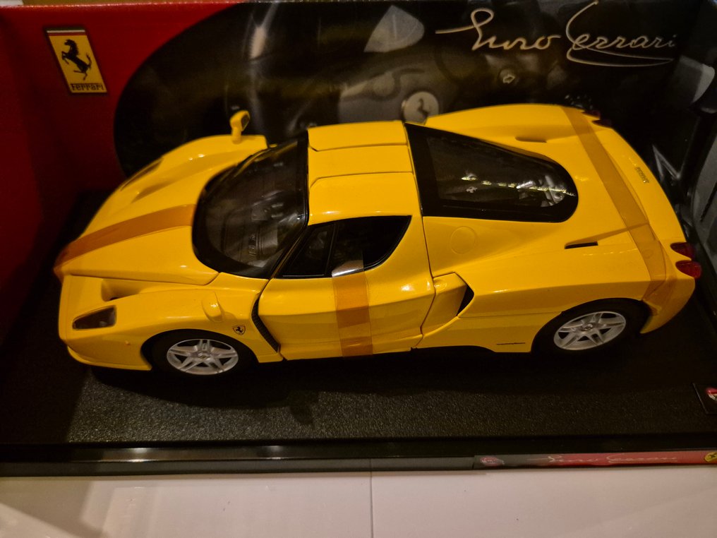 Hot Wheels 1:18 - Modellino di auto - Ferrari Enzo #3.2