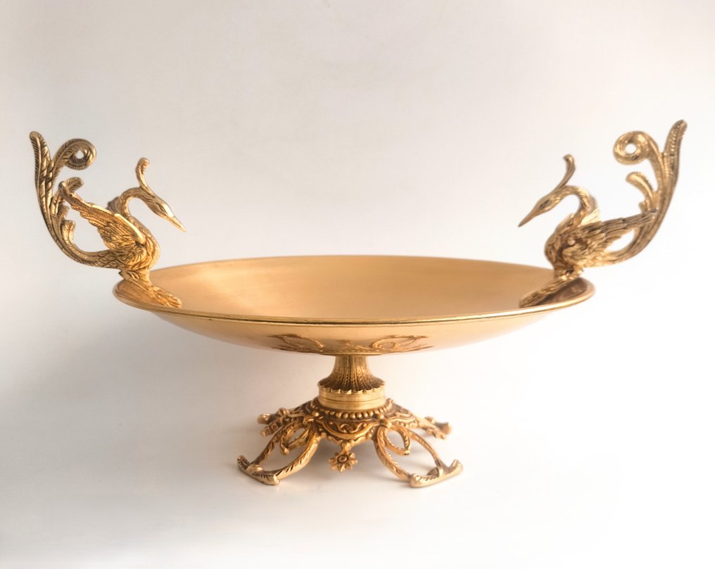 Centrepiece  - Bronze, patinaed brass - Neoclassical #1.0