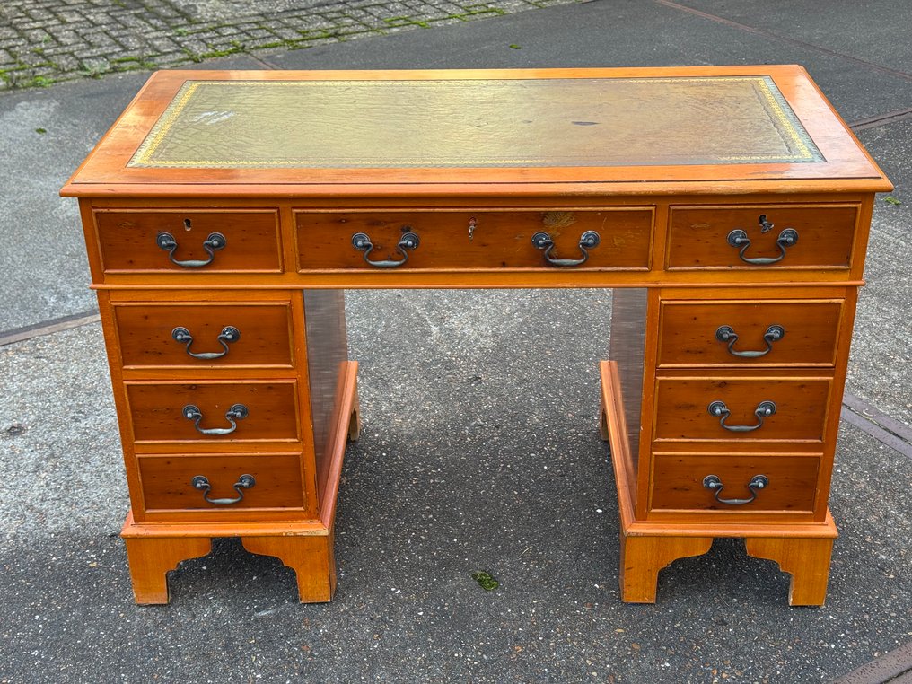 Desk - with double la - patinated brass, Yew, Mahogany - Extra high desk #1.0