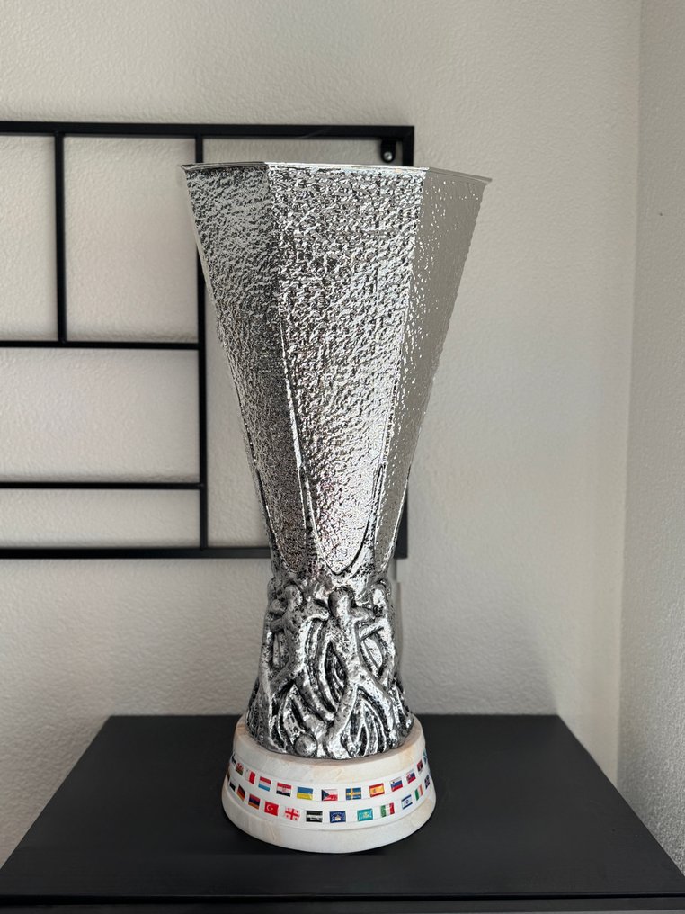 UEFA Europa League - Coupe - Diego Maradona - Event memorabilia, Decorative object  #2.1