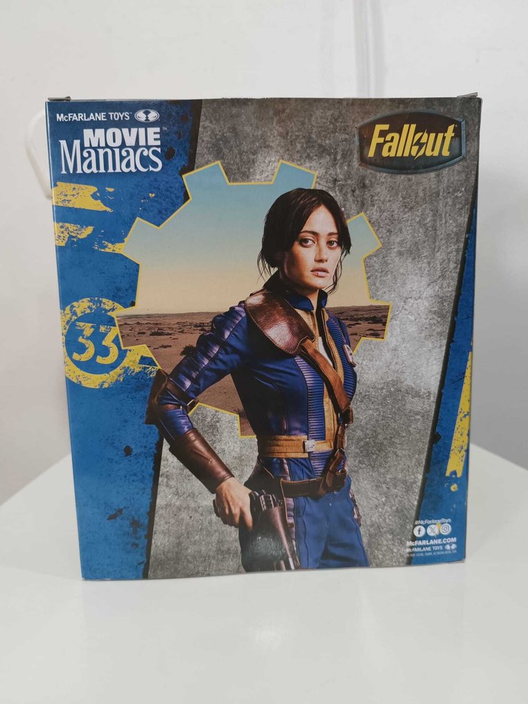 Fallout - Limited Edition Lucy Statue (mint condition, never opened) #1.0