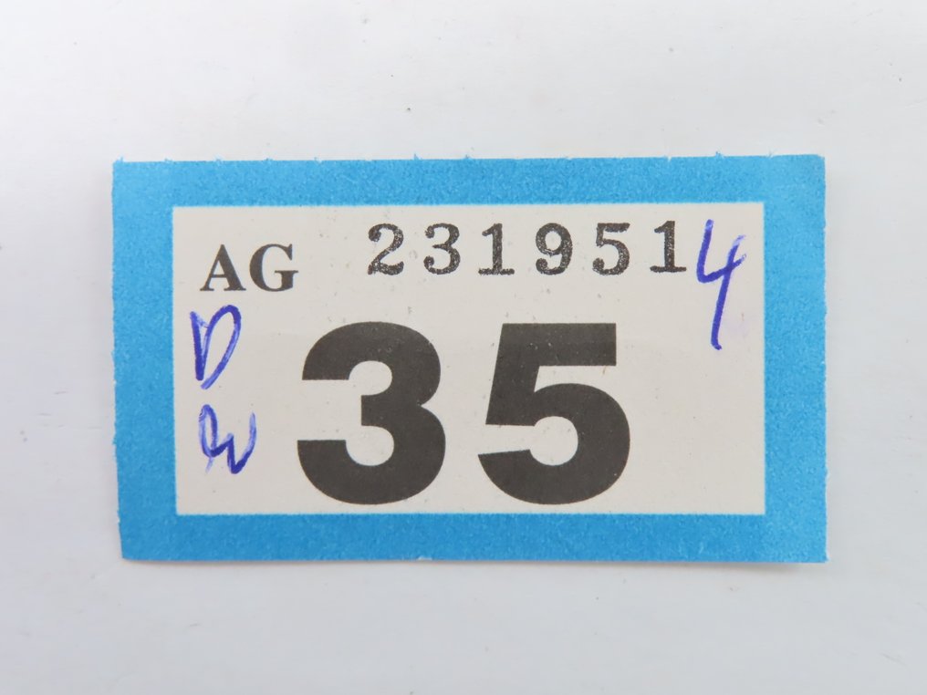 Märklin H0 - 2847 - Set tren (1) - Set de 4 deligii cu locomotivă Henschel Em 3/3 și 3 vagoane închise cu semnal de închidere 1x. - SBB #3.2