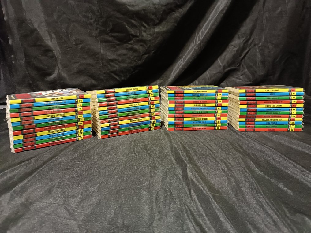 Diabolik - lotto 4 annate complete Diabolik LX-XL-LVI-LVII - 48 colecție de benzi desenate #1.0