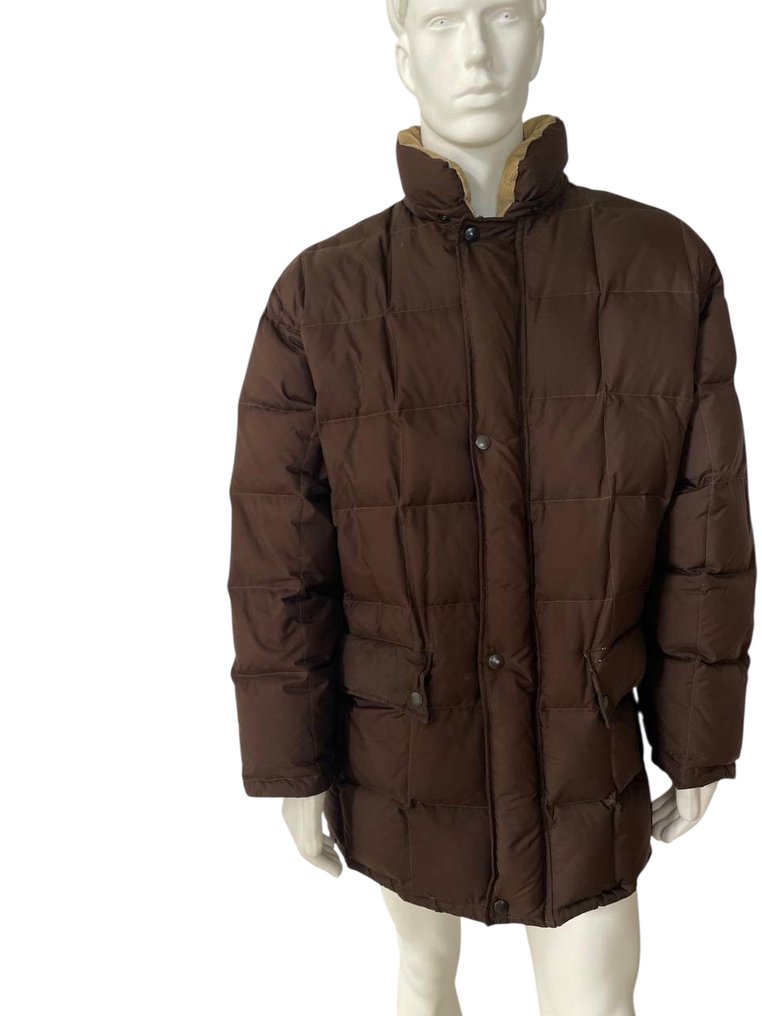 AQUASCUTUM - NO RESERVE PRICE - Mantel #2.1