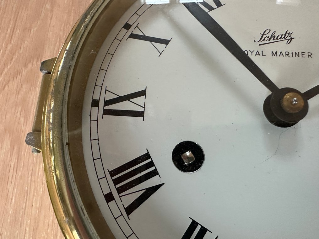 Ship's clock - Schatz, for repair -  Vintage - lacquered brass. Clock and chimes function; case has a small crack and may need repair - post-1992 - Royal Mariner #3.2