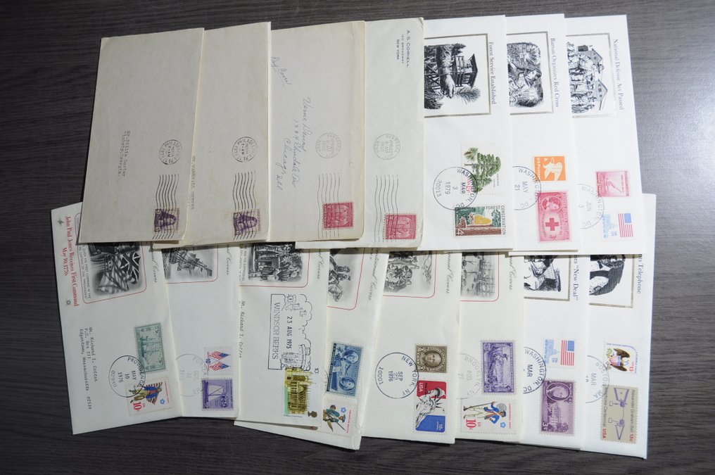 USA - Lot cu FDC-uri de 100 de cenți și capace speciale într-o cutie. #2.1