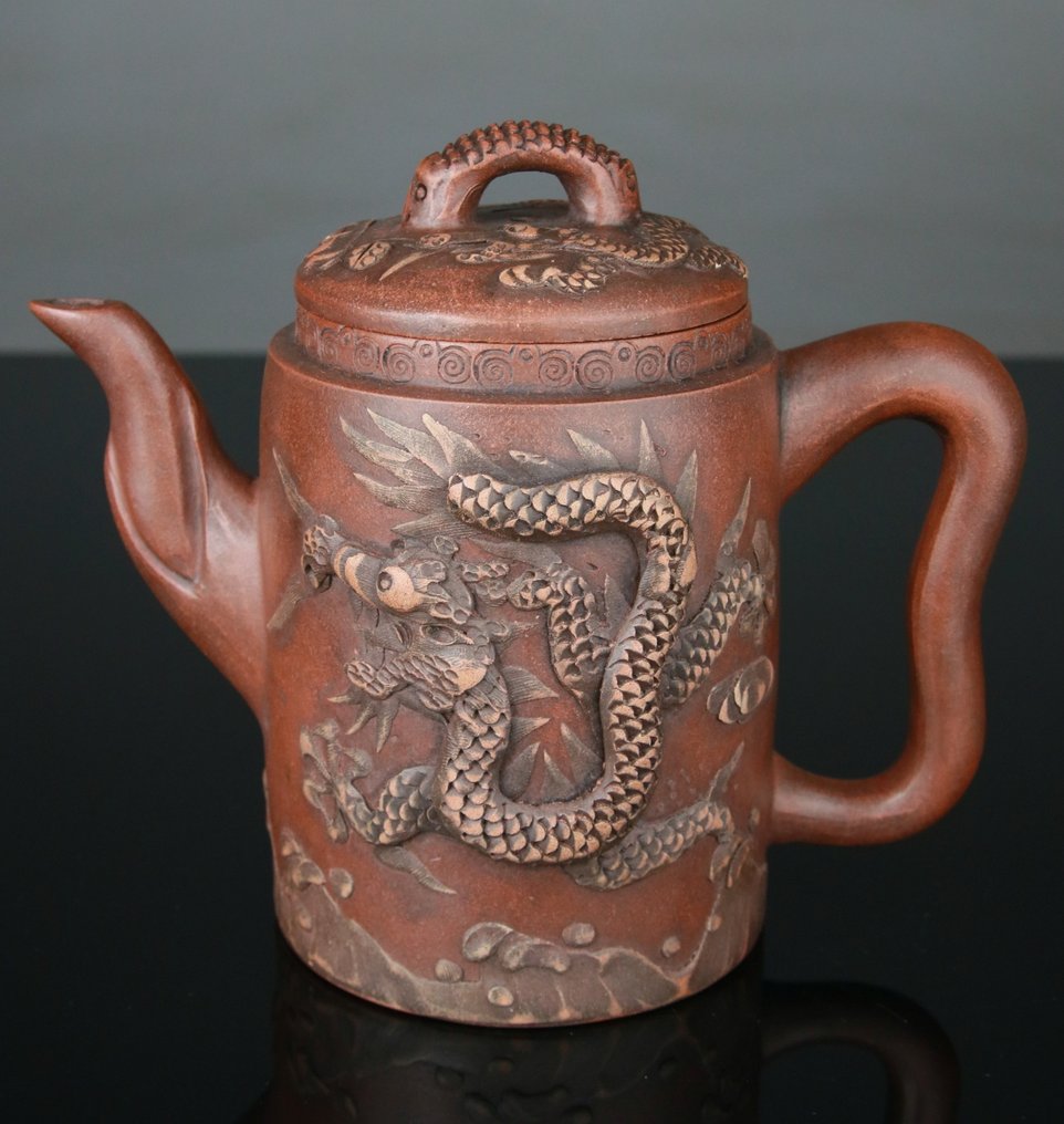 Zeldzame theepot en Yixing-klei Double Dragons - Merk - Porselein, Steengoed - China - Begin 20e eeuw #1.0