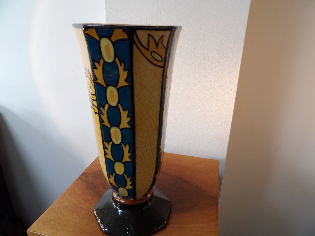 AMC Belgium - Vase - Craquele #4.3