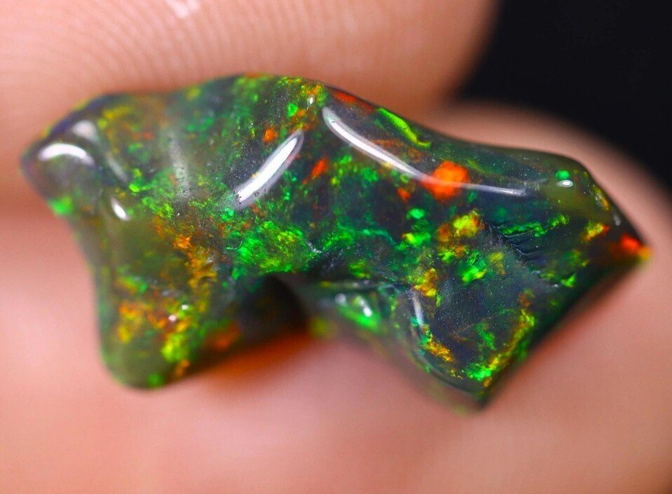 3,45 ct - Opale Nero Naturale Forma libera- 0.69 g #2.1