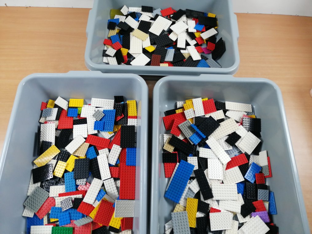 LEGO - van 500 plates 4x4 tot 6x16 - 2000-2010 #1.0