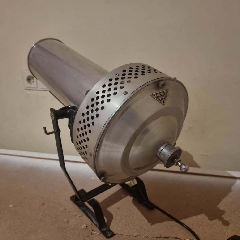 K. Weinert Berlin S. 0.36 - k. weinert Berlin S. O'36 - Zoeklicht - s. O. 36 - Metaal #2.1