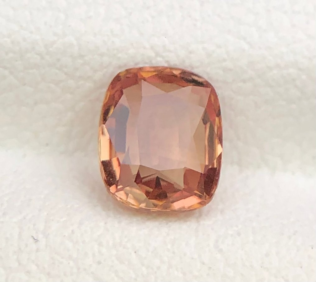 Zonder minimumprijs - 1 pcs Oranje, Geel Saffier - 1.04 ct - nternational Colored Gemstone Association (ICA GemLab) - Natuurlijke saffier #2.1