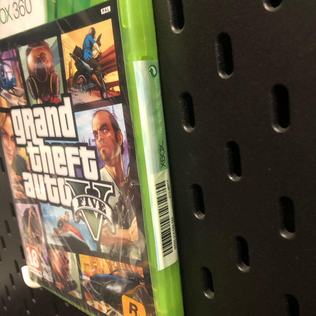 Microsoft - Xbox 360 - Grand Theft Auto V - Video game - In original sealed box #2.1