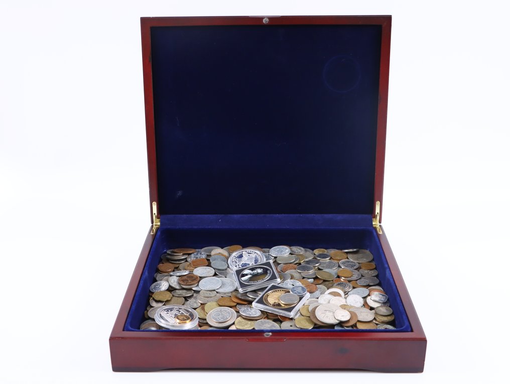 世界. Partij Munten / Uitzoekpartij (Lot van 3.94 KG)  (没有保留价) #1.0