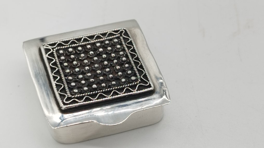 盒 - .925 銀 - （无保留价） #1.0